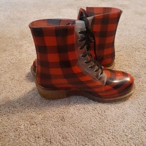 Dirty laundry rain boots